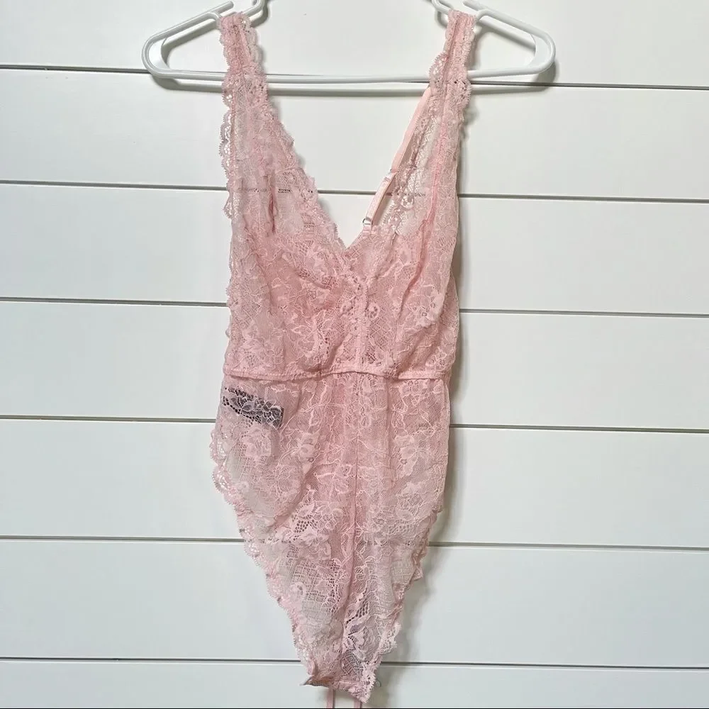 NWOT ASOS Lace bodysuit With Lace Up Back size 6